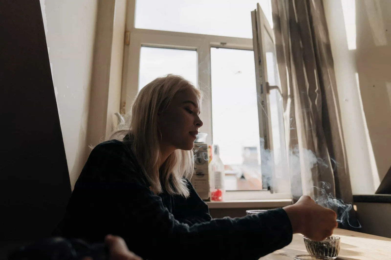 Cómo evitar que los huéspedes fumen en tu Airbnb