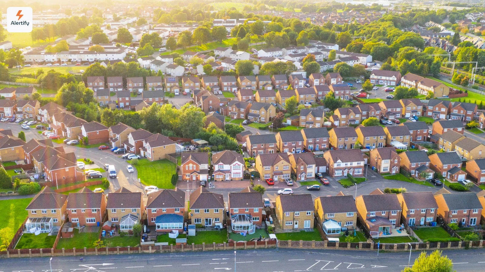 Normas de ruido de HUD explicadas: qué significan para residentes y gestores de vivienda asequible